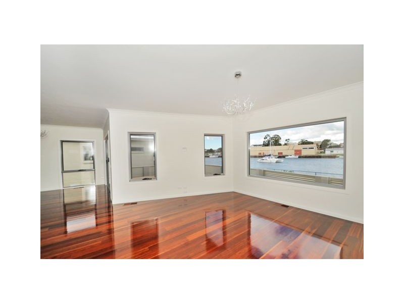 4 Tasma Parade, West Ulverstone TAS 7315