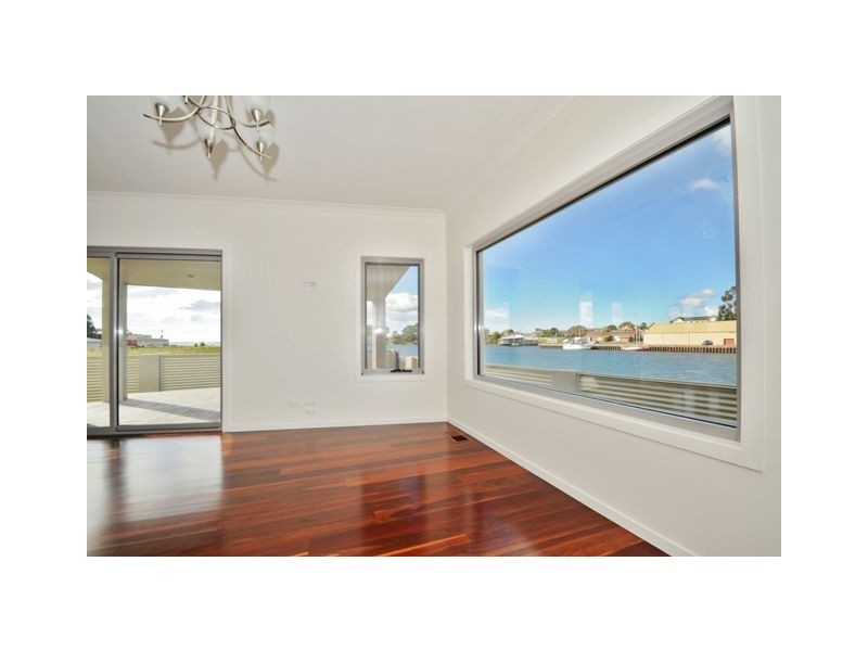 6 Tasma Parade, Ulverstone TAS 7315
