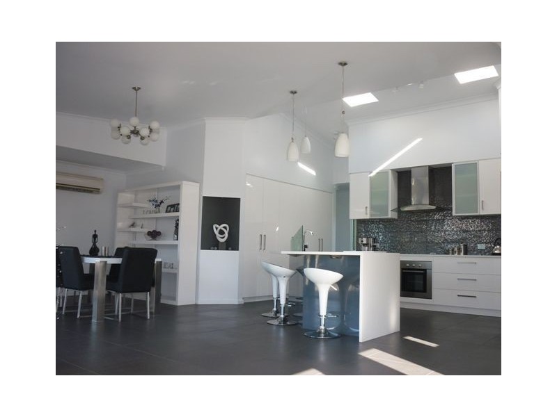 9 Bayvista Crescent, Sulphur Creek TAS 7316
