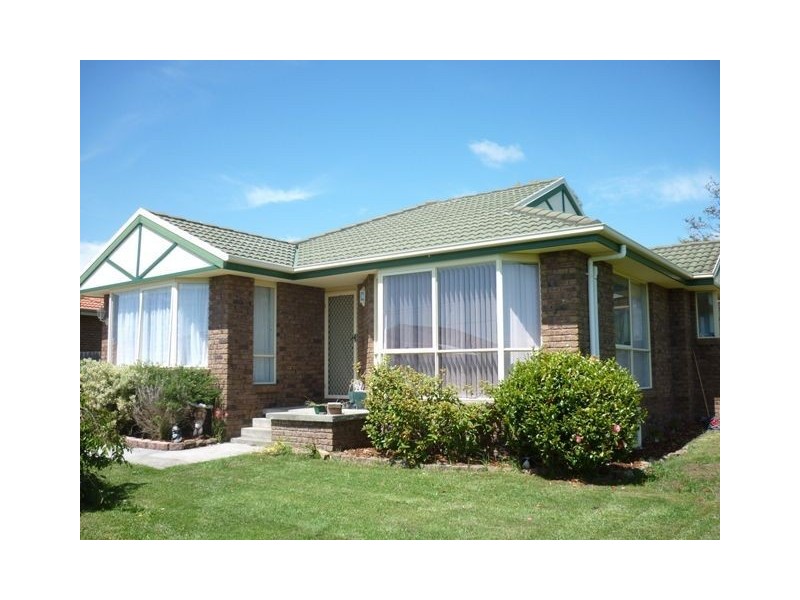 26 Seabreeze Avenue, Sulphur Creek TAS 7316