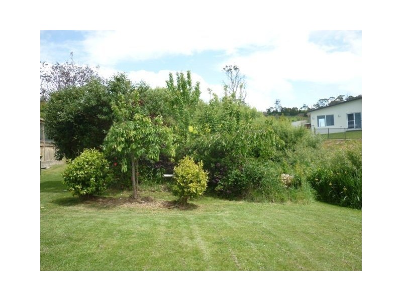 26 Seabreeze Avenue, Sulphur Creek TAS 7316