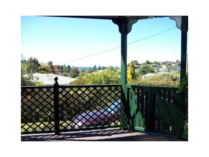 90 Ironcliffe Road, Penguin TAS 7316