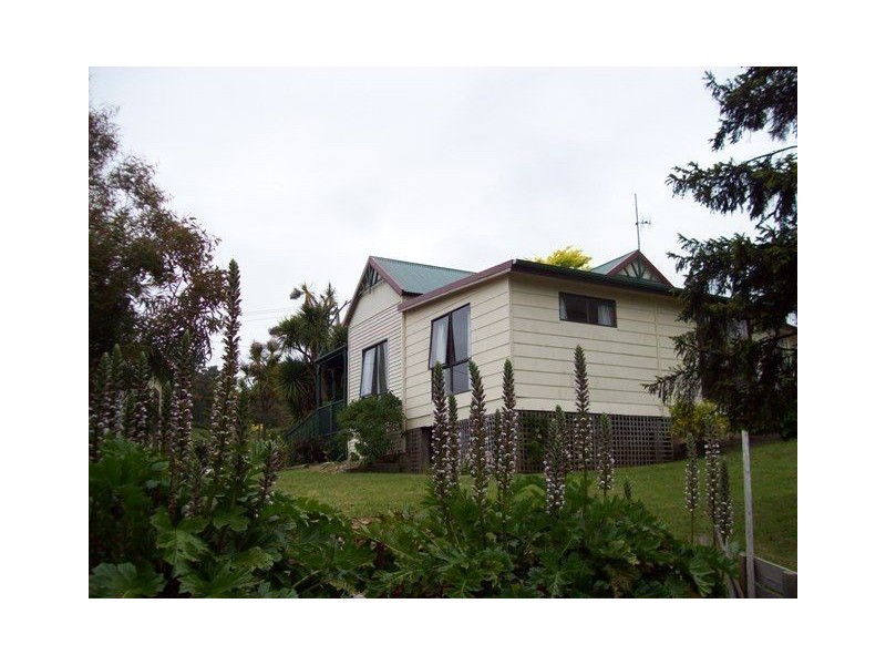 90 Ironcliffe Road, Penguin TAS 7316