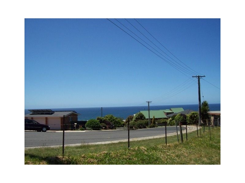 21 Kelvin Street, Penguin TAS 7316