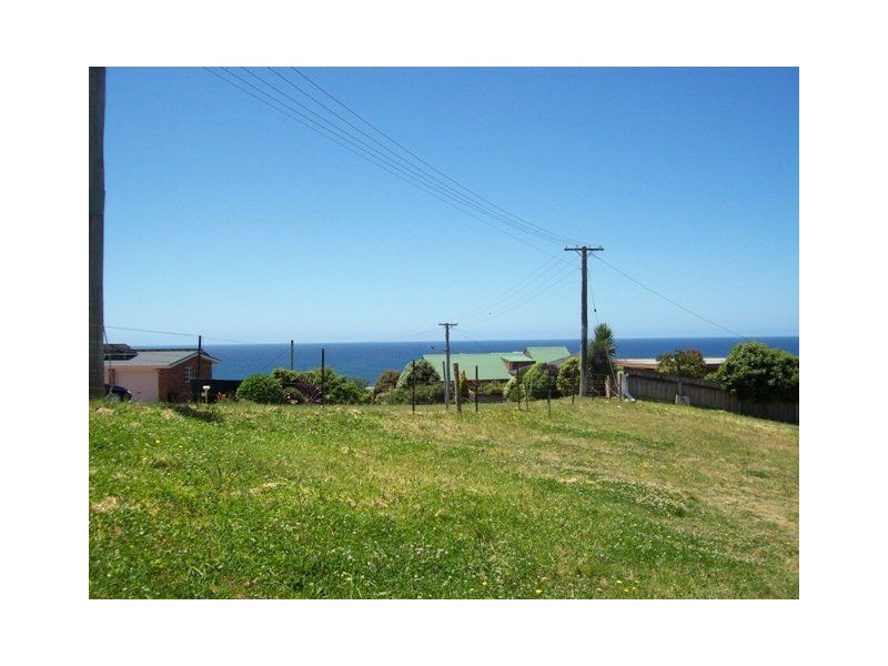 21 Kelvin Street, Penguin TAS 7316