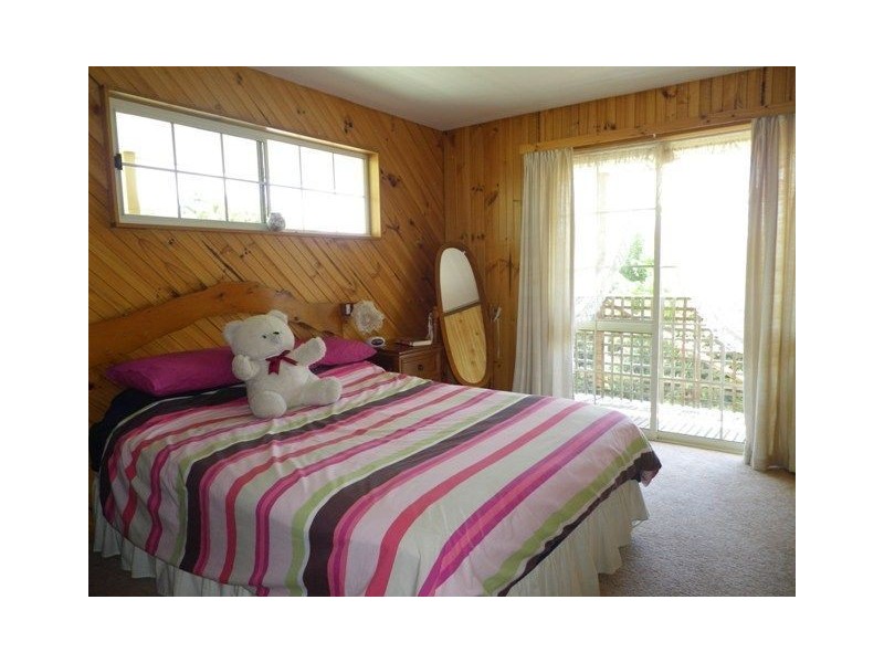 59 Deviation Road, Penguin TAS 7316
