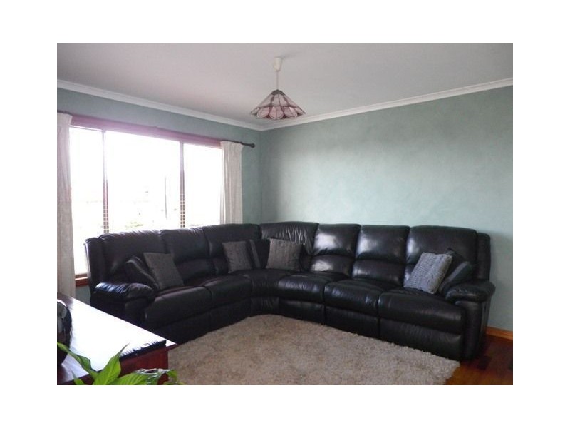 11 Sunset Lane, Penguin TAS 7316