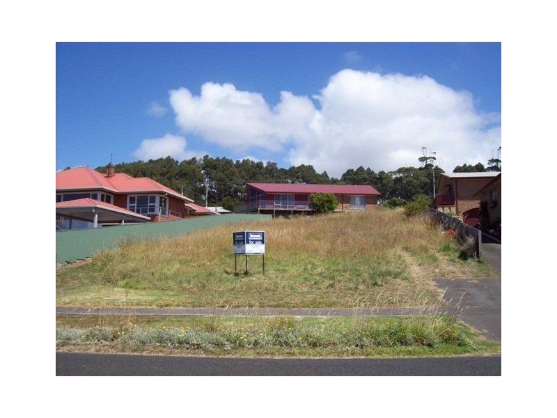 194 Main Road, Penguin TAS 7316