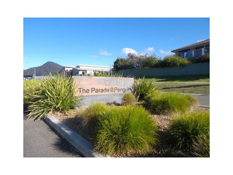18 Berkshire Parade, Penguin TAS 7316