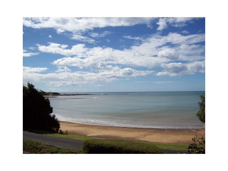 9/99-101 Main Road, Penguin TAS 7316