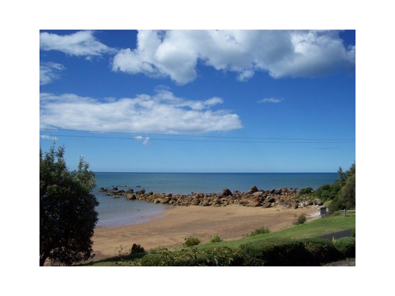 9/99-101 Main Road, Penguin TAS 7316