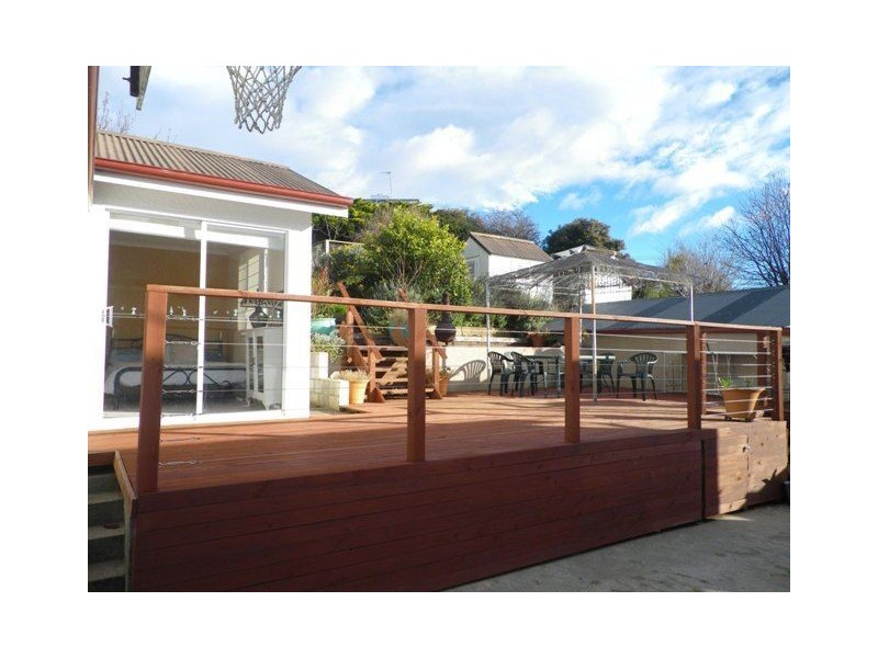2 William Street, Ulverstone TAS 7315