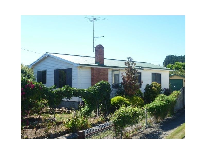 16 Porter Crescent, Ulverstone TAS 7315