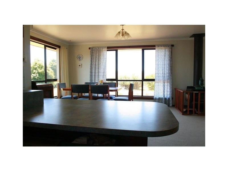 9 Central Castra Road, Sprent TAS 7315