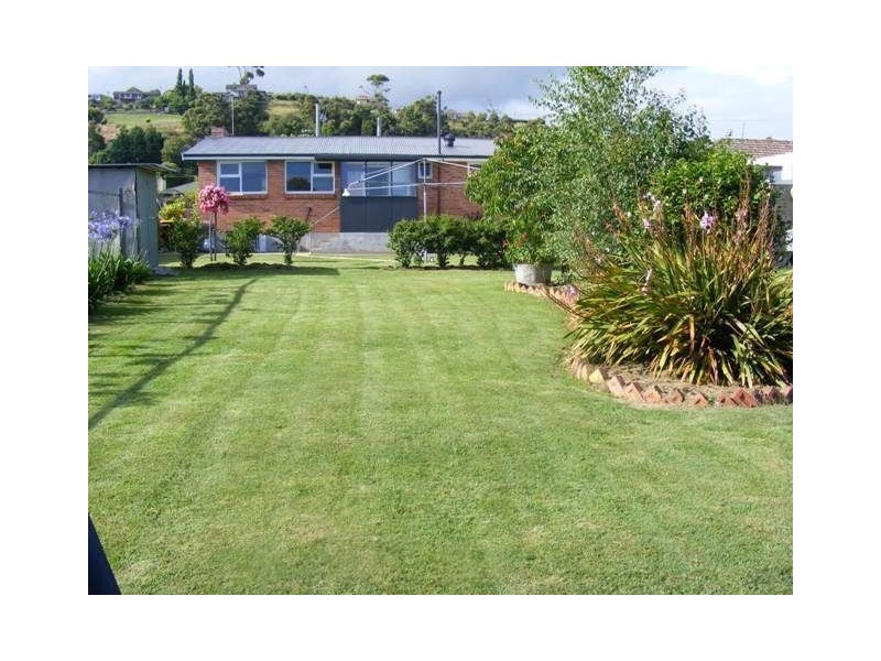 93 Leven Street, Ulverstone TAS 7315