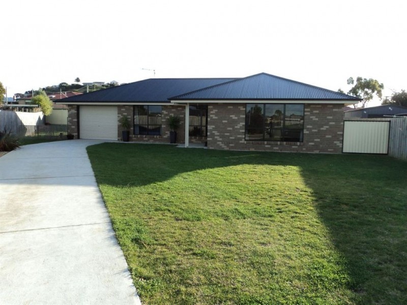 13 Matelle Court, West Ulverstone TAS 7315