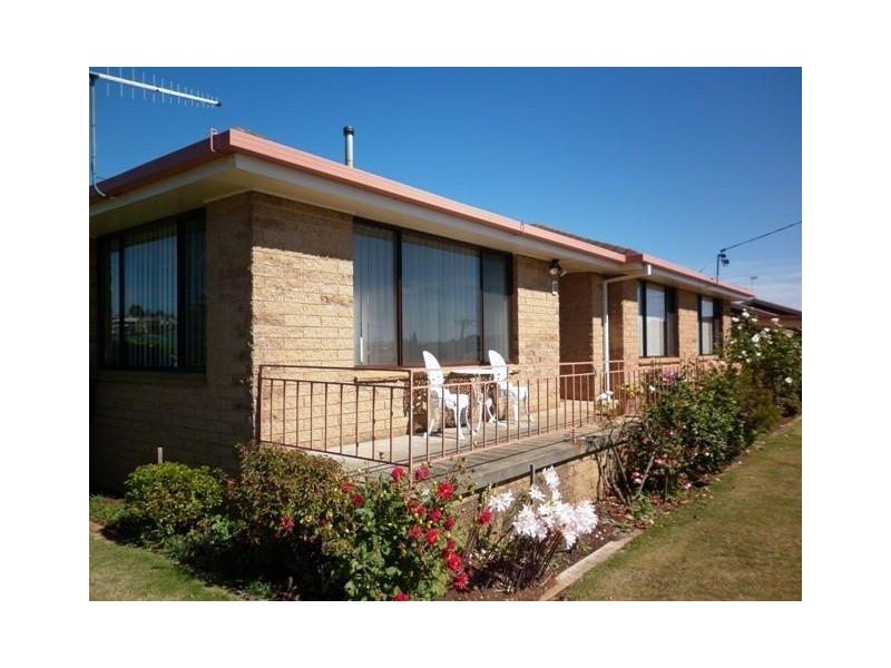 6 Lyndhurst Court, Penguin TAS 7316