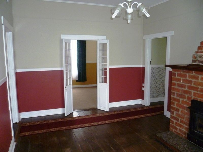 11 Queen Street, Ulverstone TAS 7315