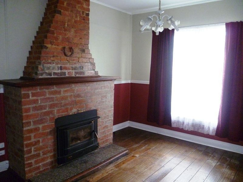 11 Queen Street, Ulverstone TAS 7315