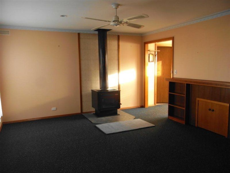 52 Leighlands Avenue, Ulverstone TAS 7315