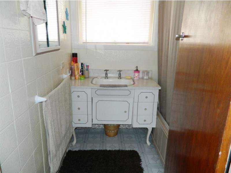 8 Goddard Street, Ulverstone TAS 7315