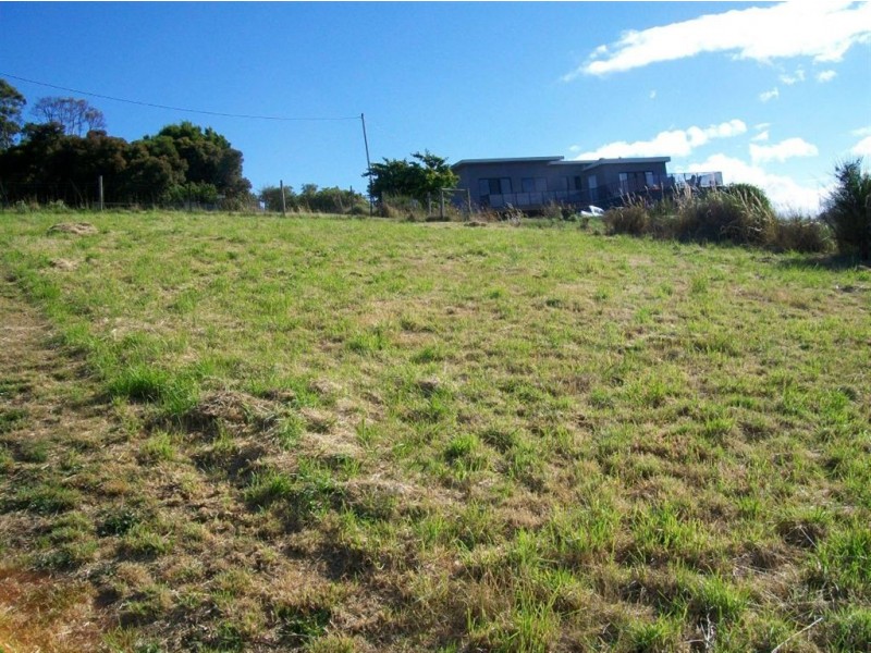 20 South Road, Penguin TAS 7316