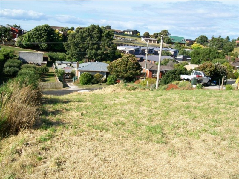 20 South Road, Penguin TAS 7316