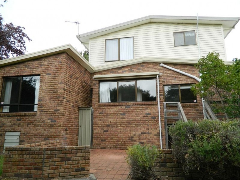 13 Hamilton Street, Ulverstone TAS 7315