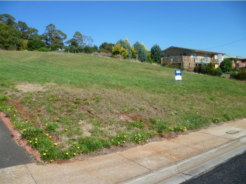 30 South Road, Penguin TAS 7316