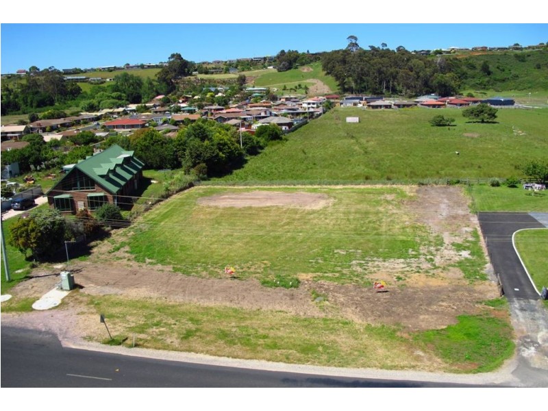 Lot 2/109 Penguin Road, Ulverstone TAS 7315