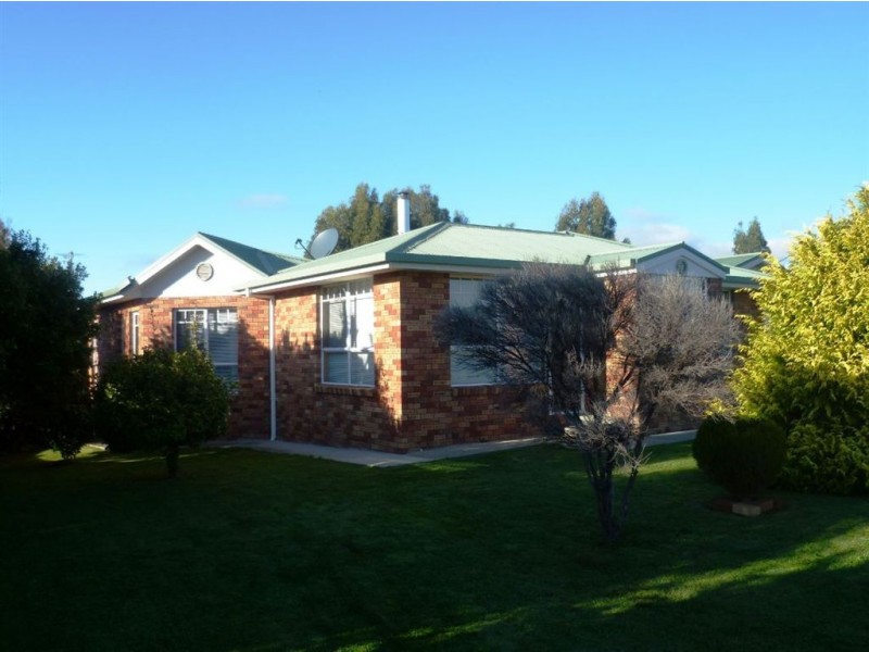 29 Pine Road, Penguin TAS 7316
