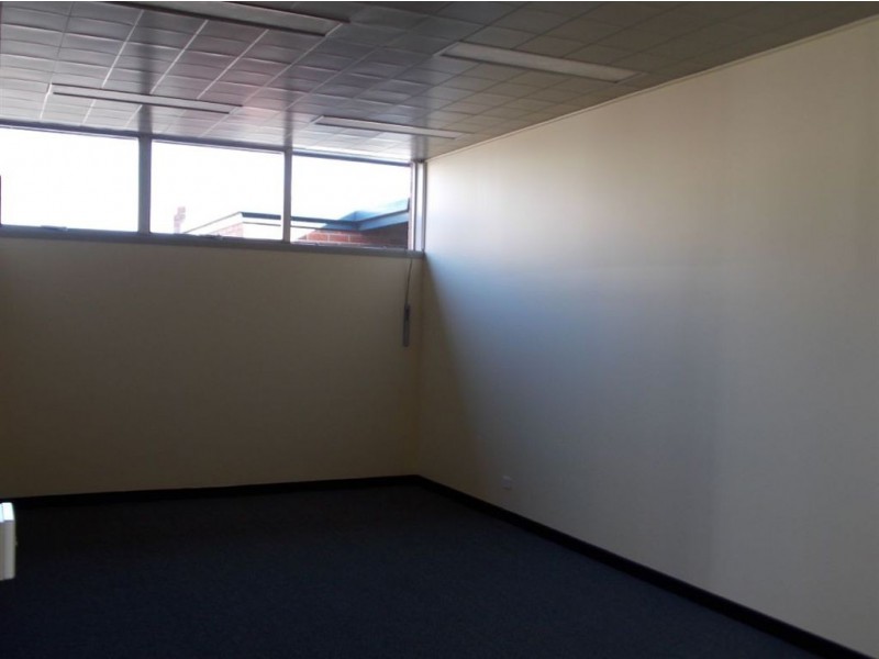 80 Main Road, Penguin TAS 7316