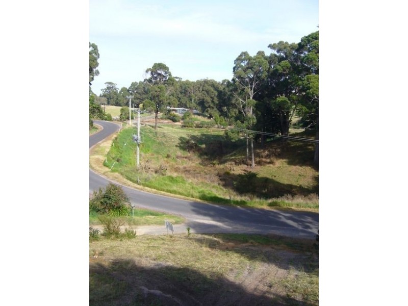 61 Deviation Road, Penguin TAS 7316