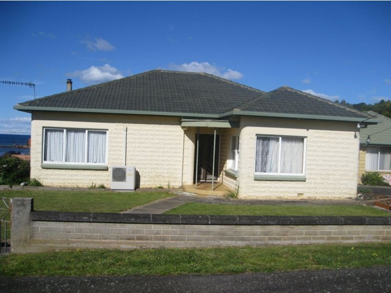 1/1 Kentish Street, Penguin TAS 7316