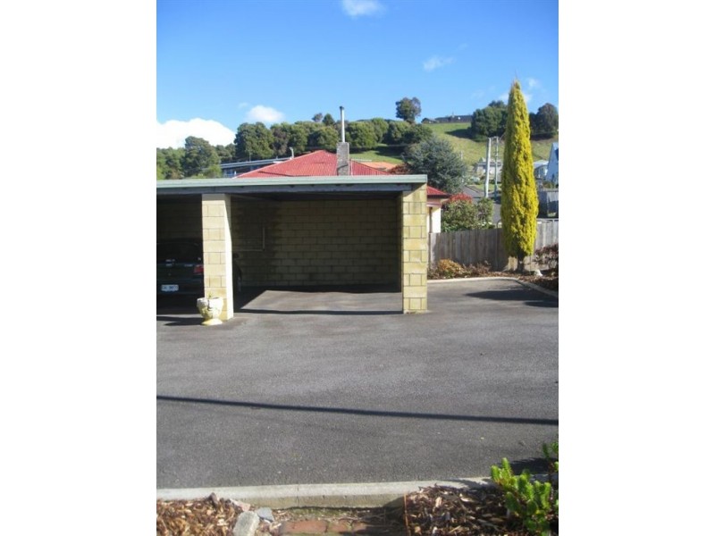 1/1 Kentish Street, Penguin TAS 7316