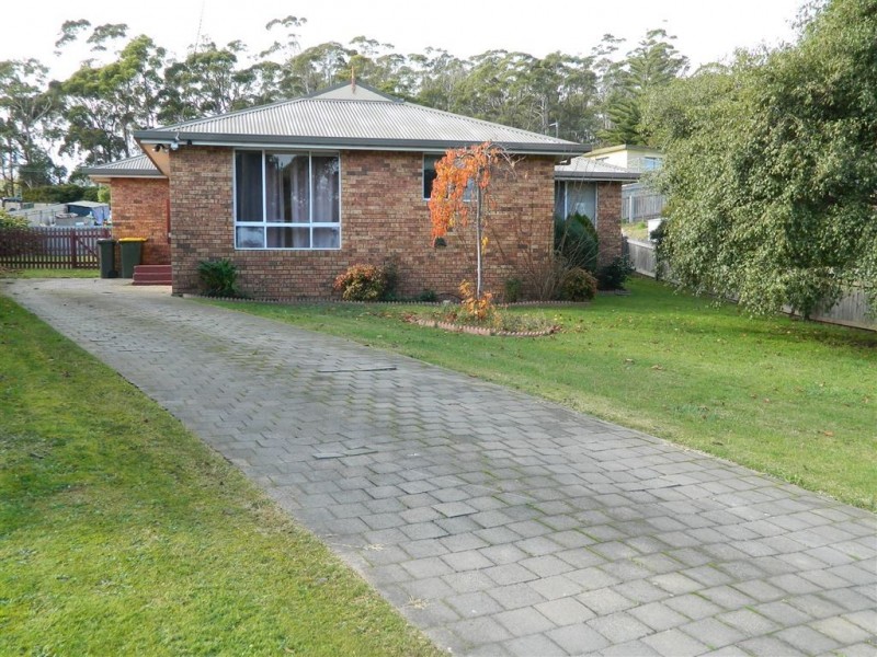 1 Ellis Street, Ulverstone TAS 7315