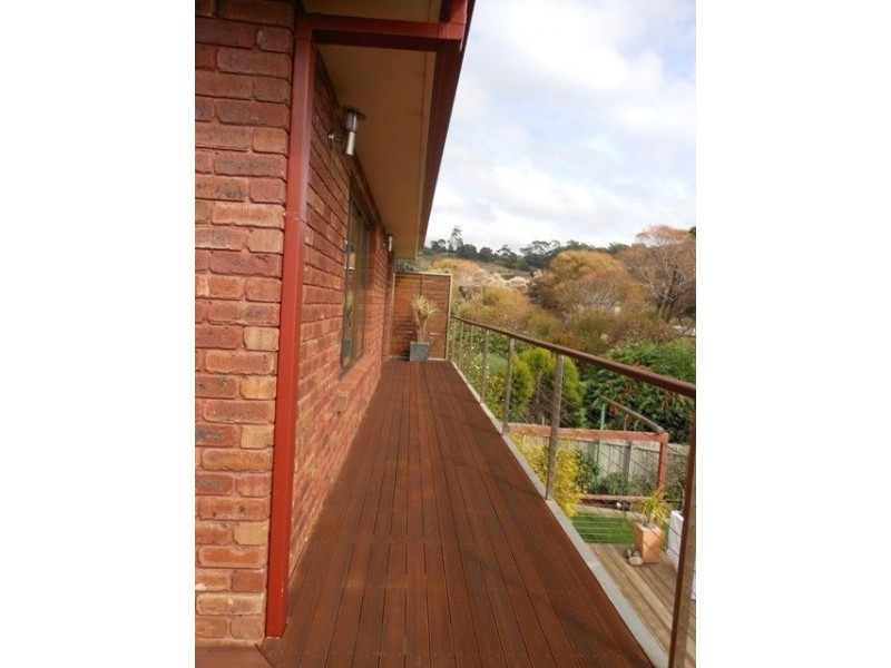 18 Seabreeze Avenue, Sulphur Creek TAS 7316