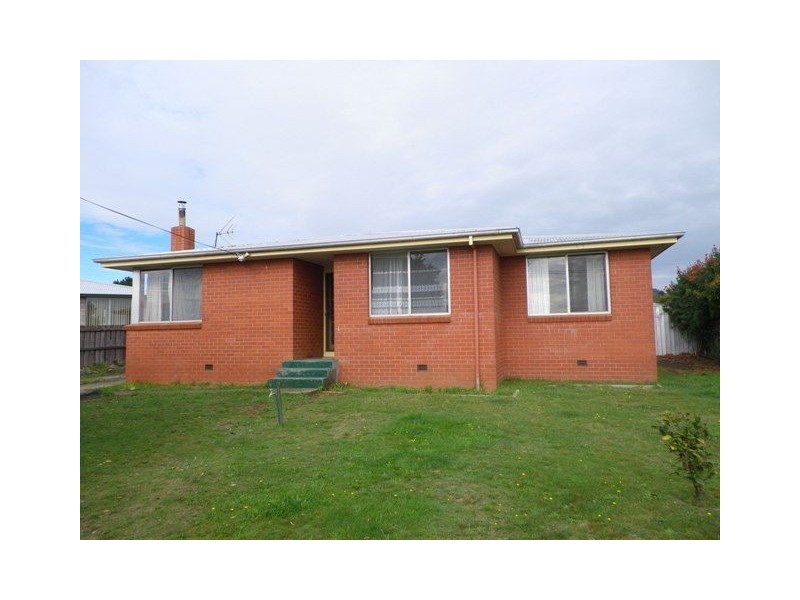 10 Ling Street, Penguin TAS 7316