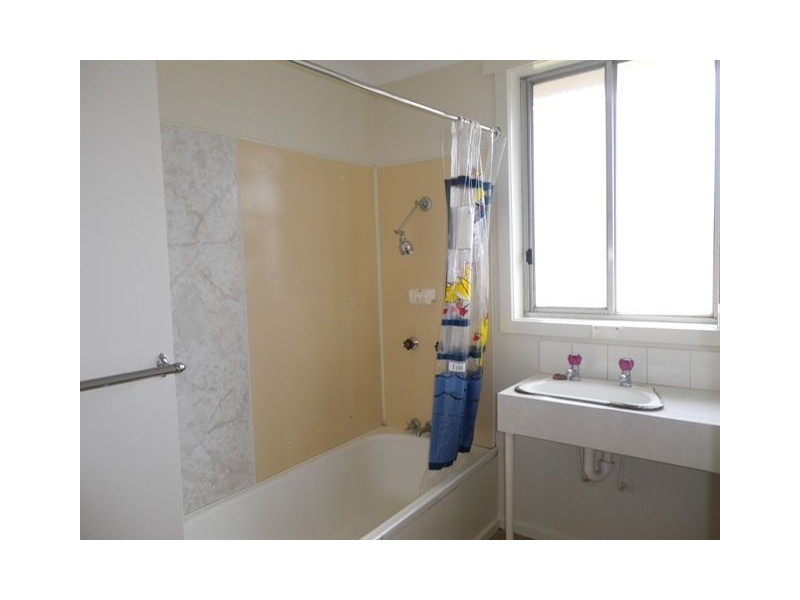 10 Ling Street, Penguin TAS 7316