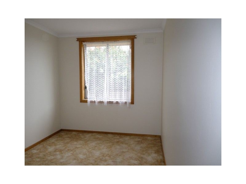 10 Ling Street, Penguin TAS 7316