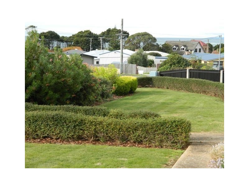 16 Glenburn Crescent, Sulphur Creek TAS 7316