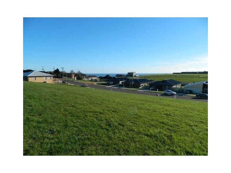 30 Hales Street, Penguin TAS 7316