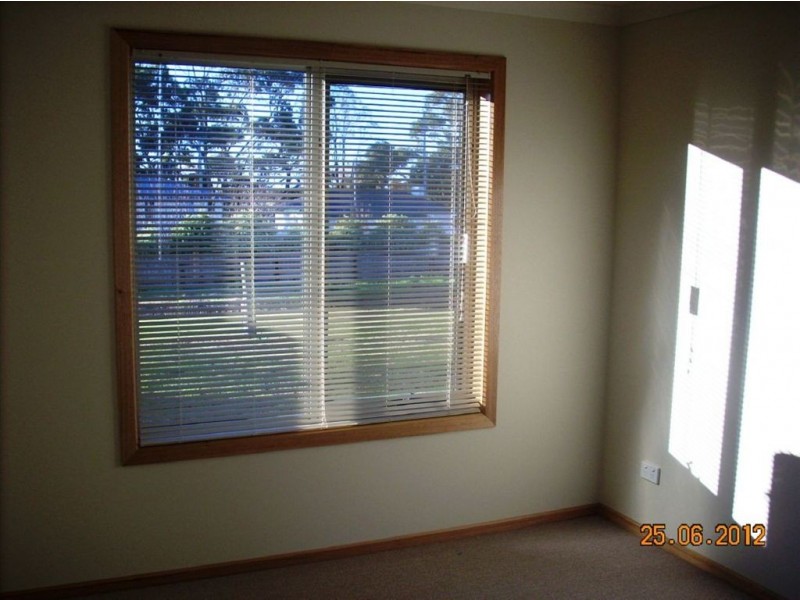 2/11 Ihlata Street, Ulverstone TAS 7315