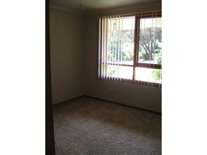 35 South Road, Penguin TAS 7316