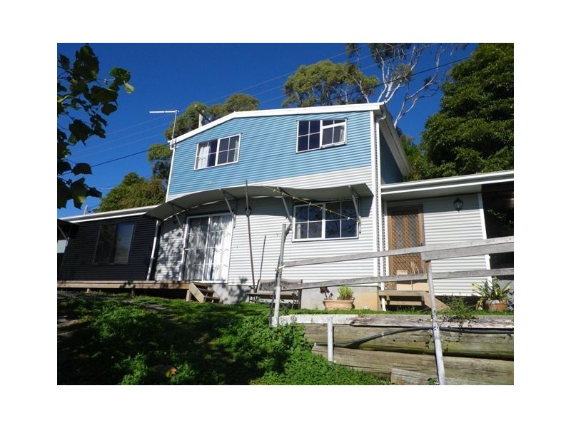 1 Main Road, Penguin TAS 7316