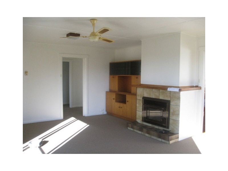 5 Cann Street, Penguin TAS 7316