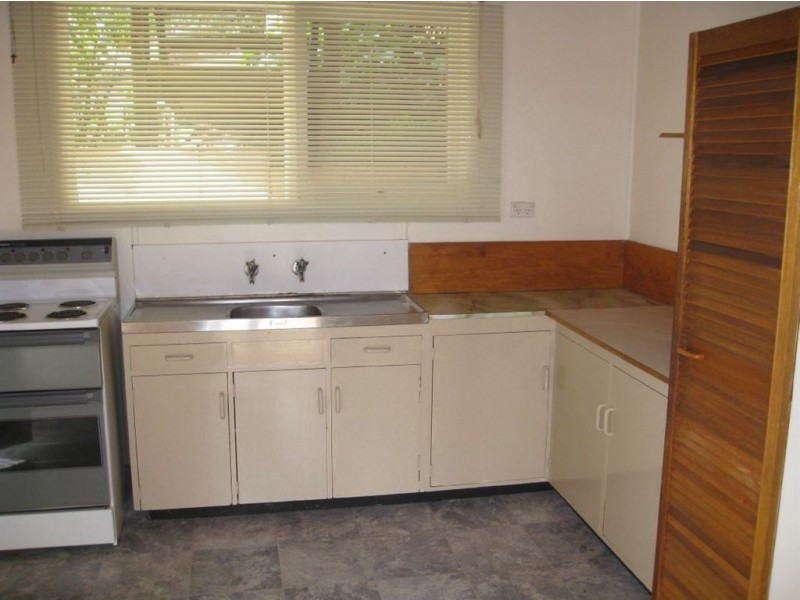 1/21 Quinn Street, Penguin TAS 7316