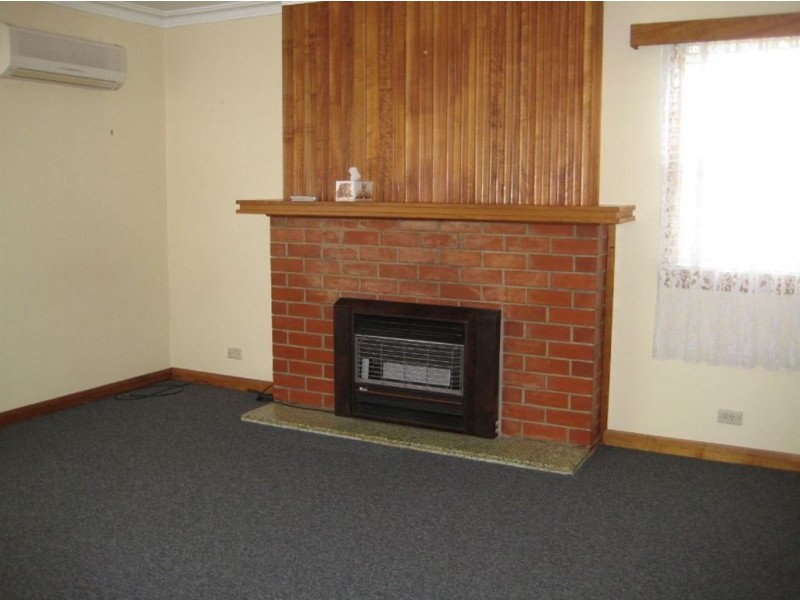 1 Elizabeth Street, Penguin TAS 7316