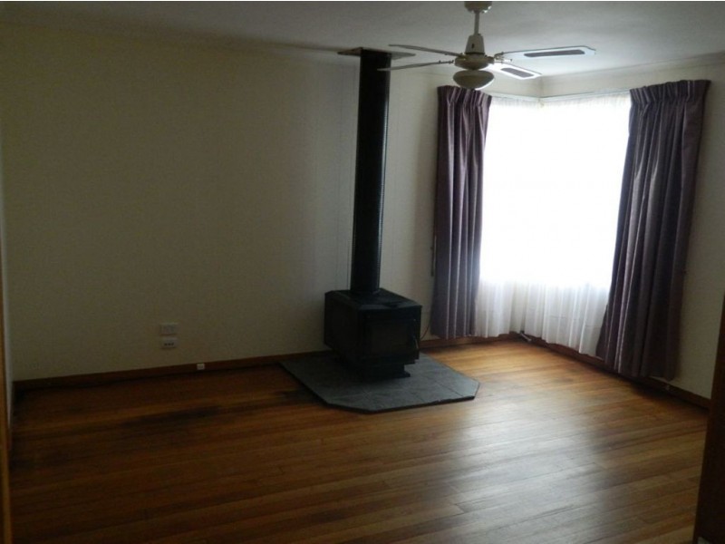 36 Clara Street, Ulverstone TAS 7315