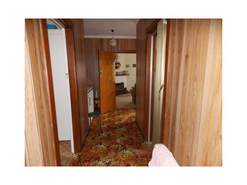 2 Browns Lane, Penguin TAS 7316